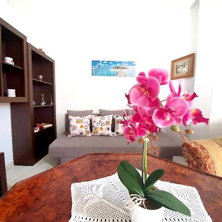 Calle Empedrada